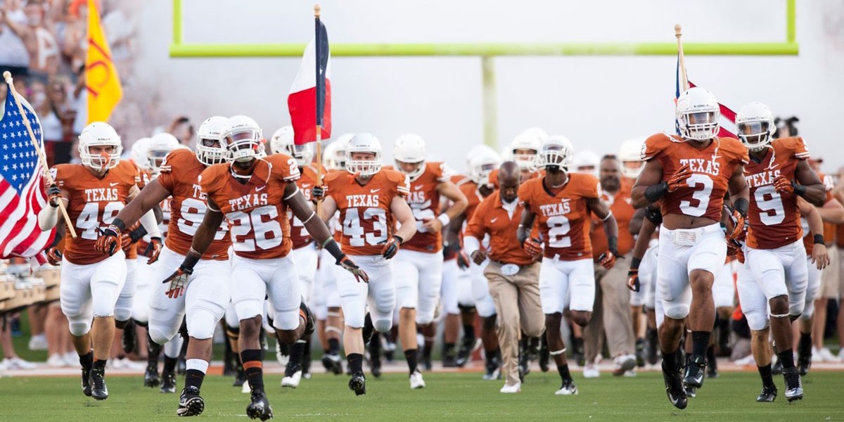 Washington State beach ball troubles defending NCAA Champions University of Texas